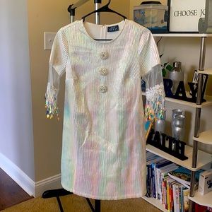 White party dress with fringe sleeves